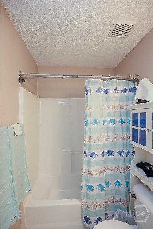 111 Reese Way Rincon, GA 31326 - Photo 13 of 28 Guest shower