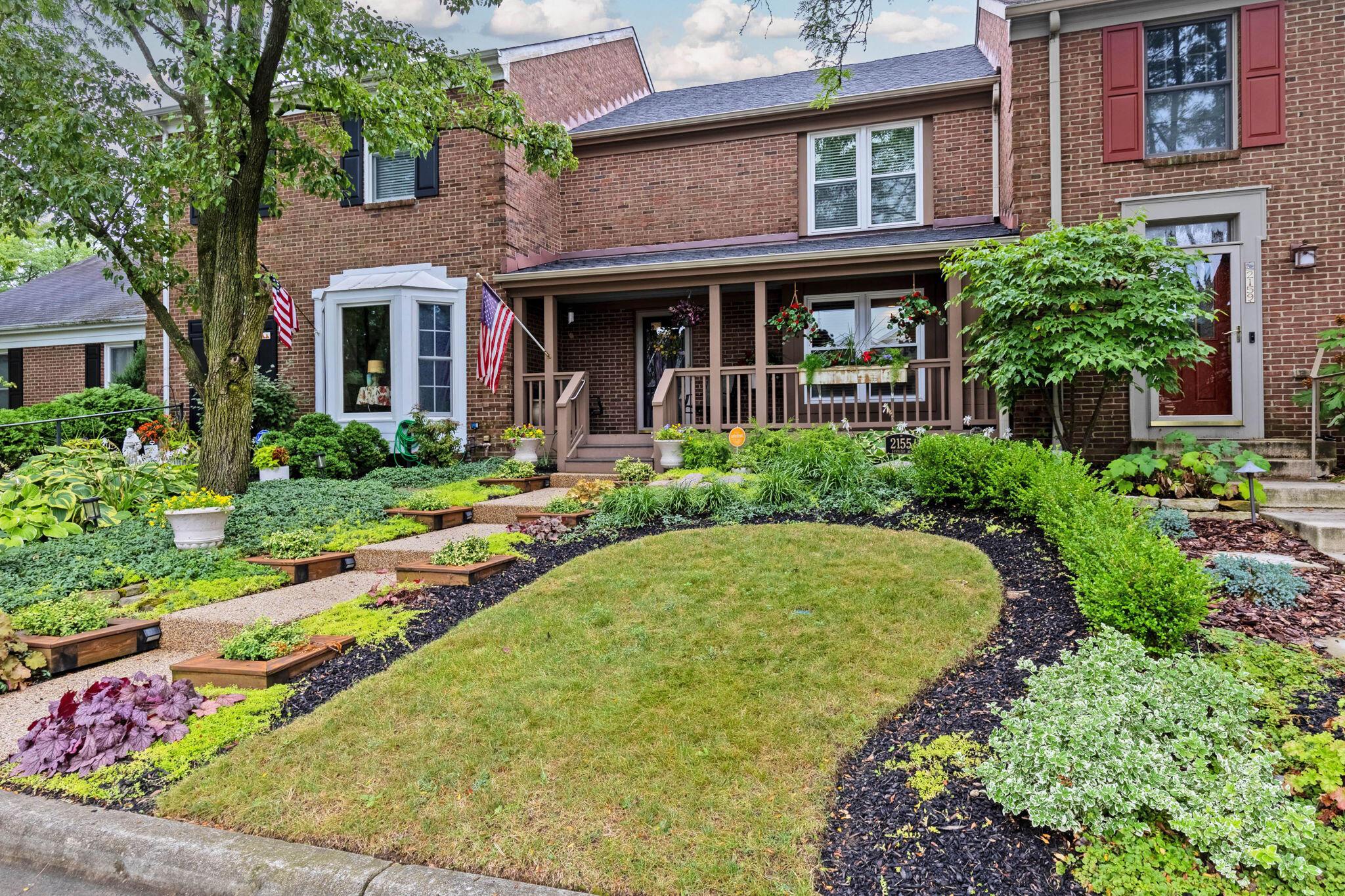 2155 Sandston Road Columbus, OH 43220 - Photo 39 of 40 Exterior Front
