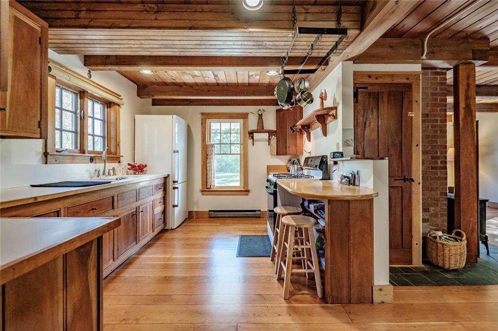 252 Lower Flying Point Road Freeport, ME 04032 - Photo 10 of 32 Photo