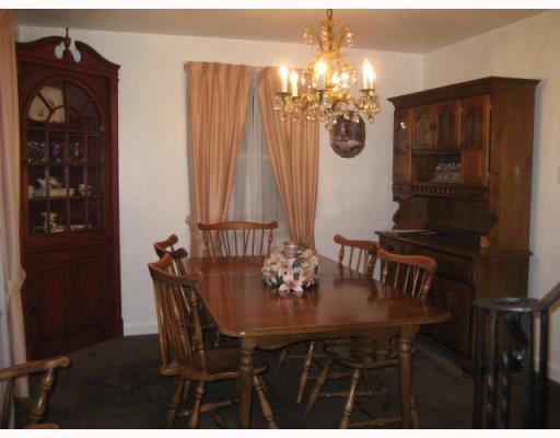 1713 Roosevelt Road Sewickley, PA 15143 - Photo 4 of 10 Dining Room.