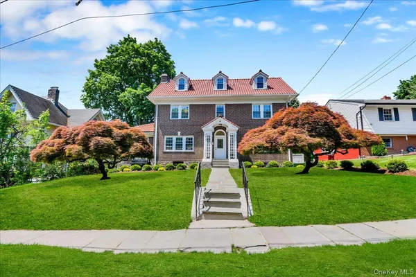 $929,000 | 50 Forster Avenue, Mount Vernon, NY 10552