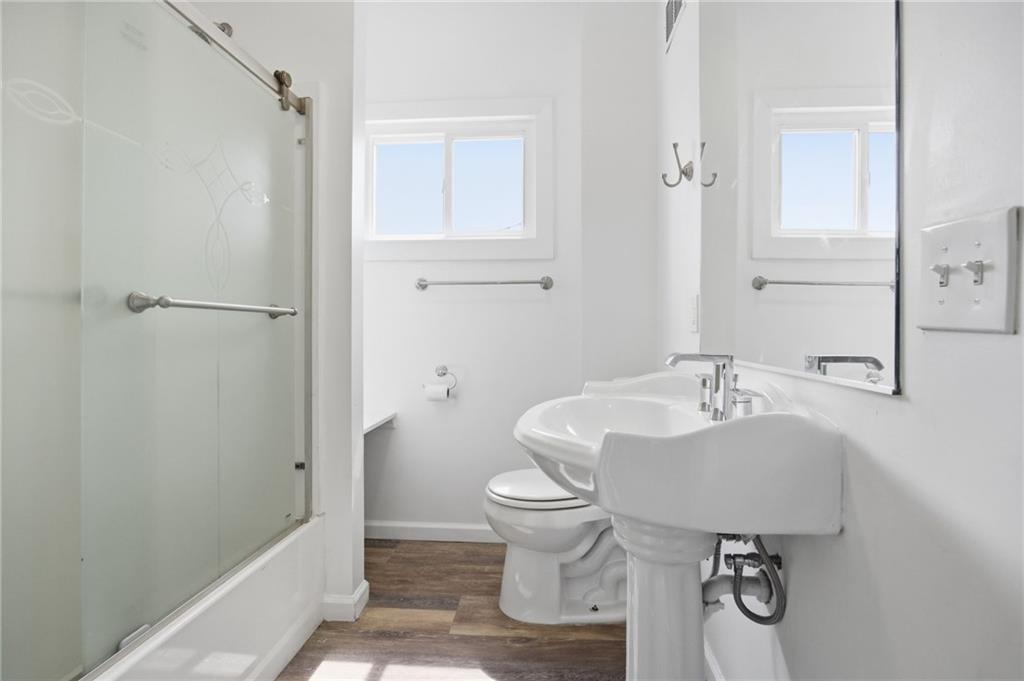 720 Mary Street McKees Rocks, PA 15136 - Photo 9 of 11