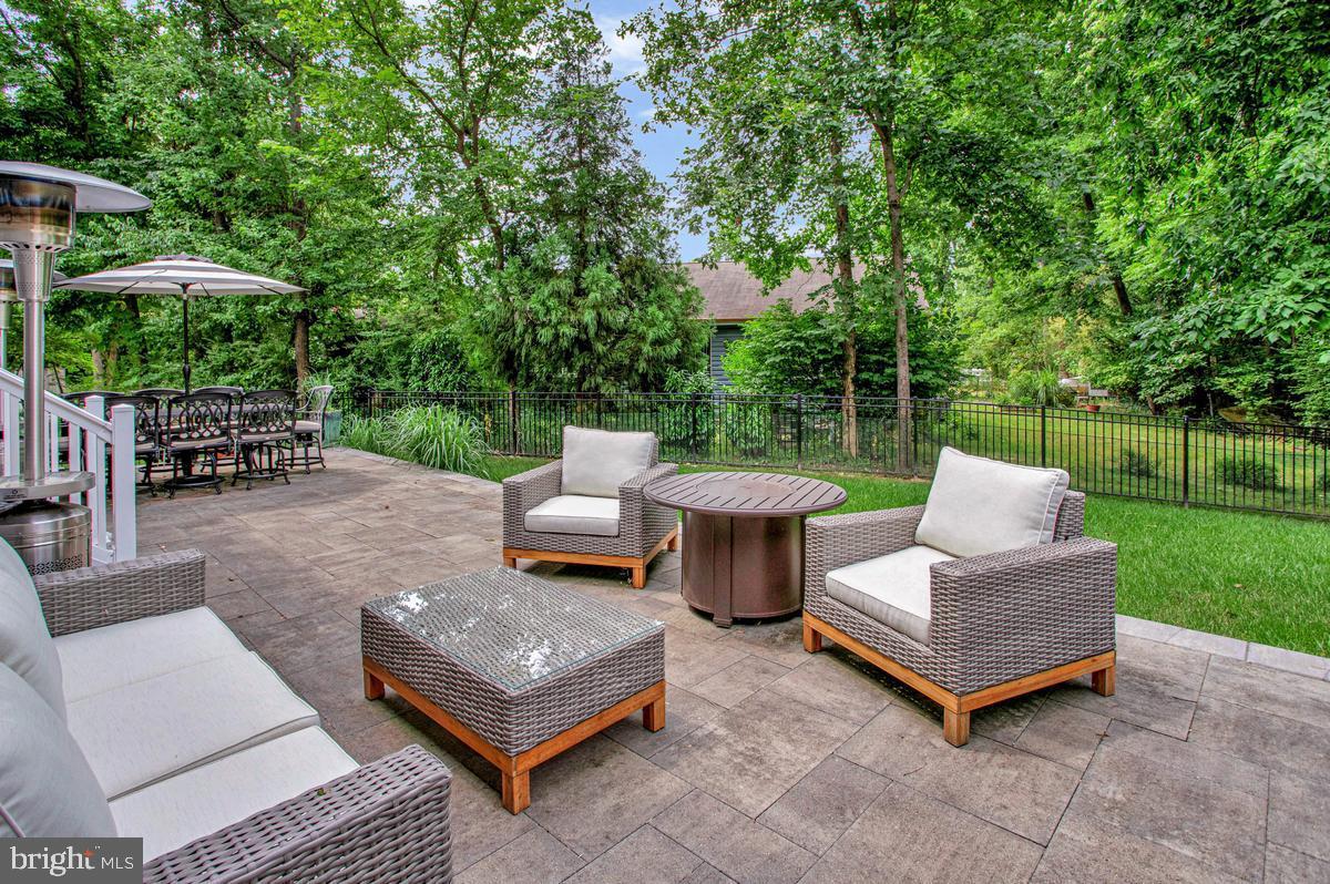2978 Valley View Road Annapolis, MD 21401 - Photo 41 of 61 Great Outdoor Living Space