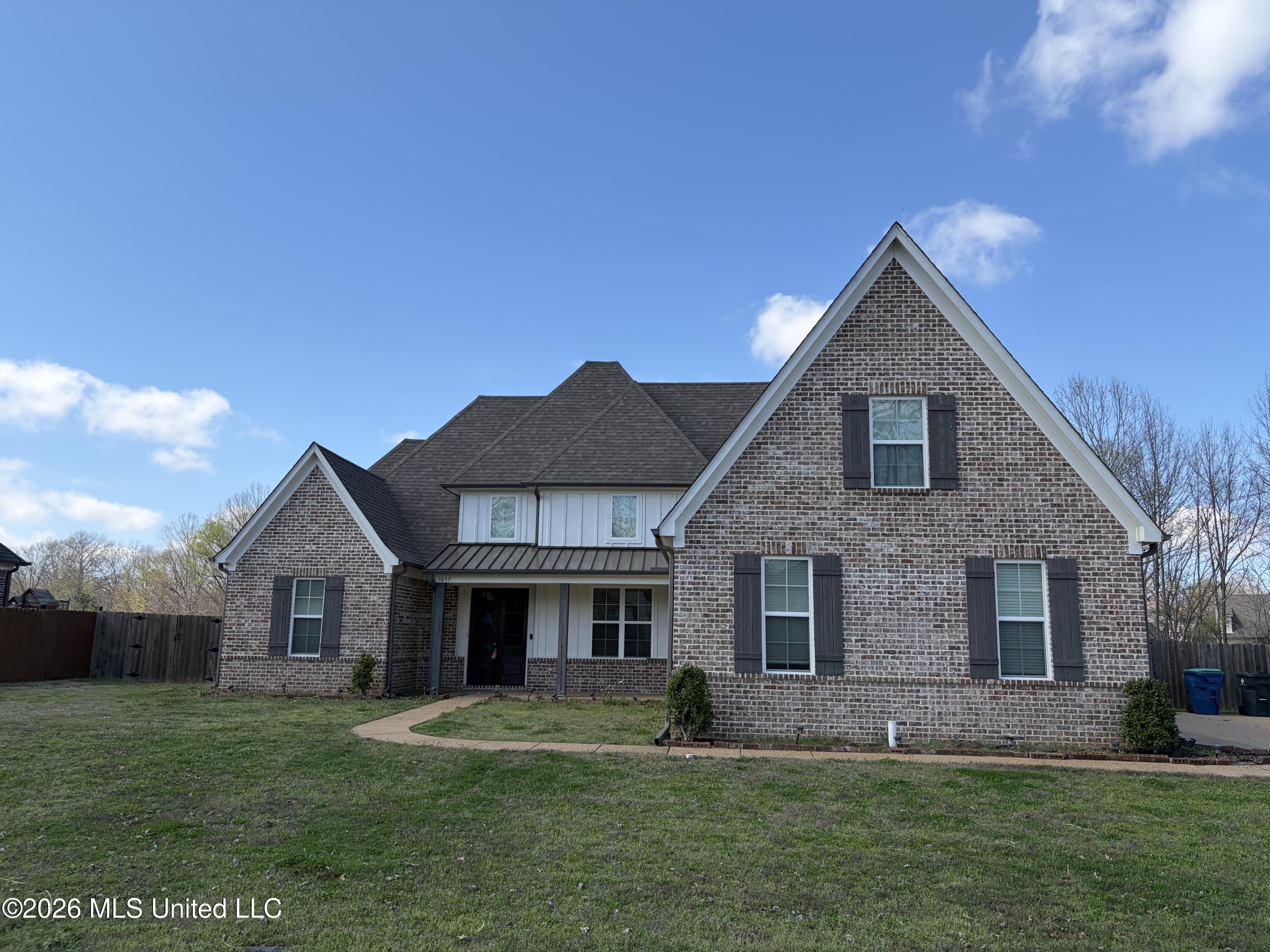 1657 Carlee Drive Hernando, MS 38632 - Photo 1 of 31 3. Front