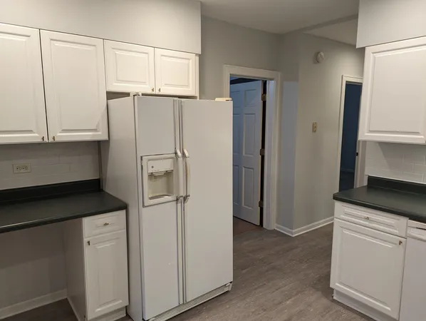 $1,995 | 5650 North Spaulding Avenue, Unit 2, Chicago, IL 60659
