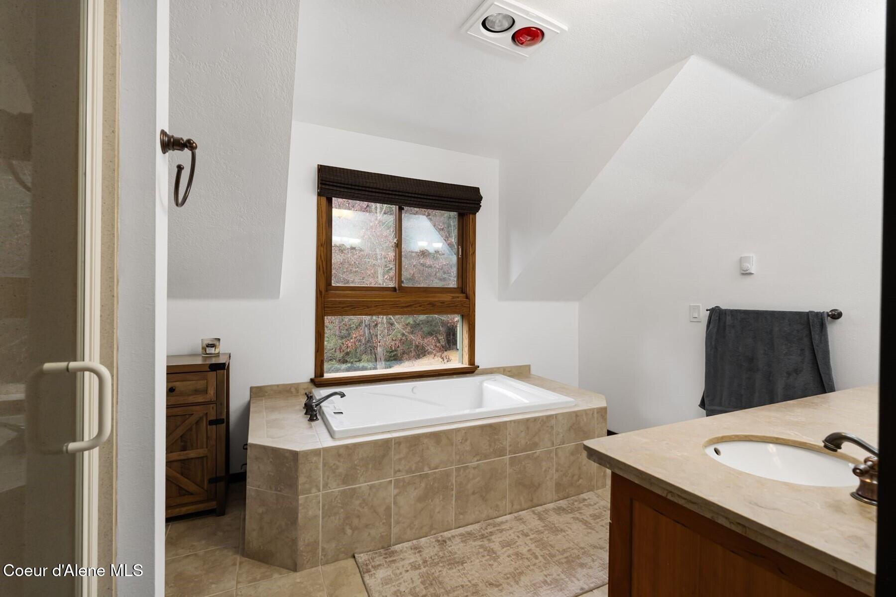 774 Mountain Creek Road Sandpoint, ID 83864 - Photo 28 of 64 29_A7401384