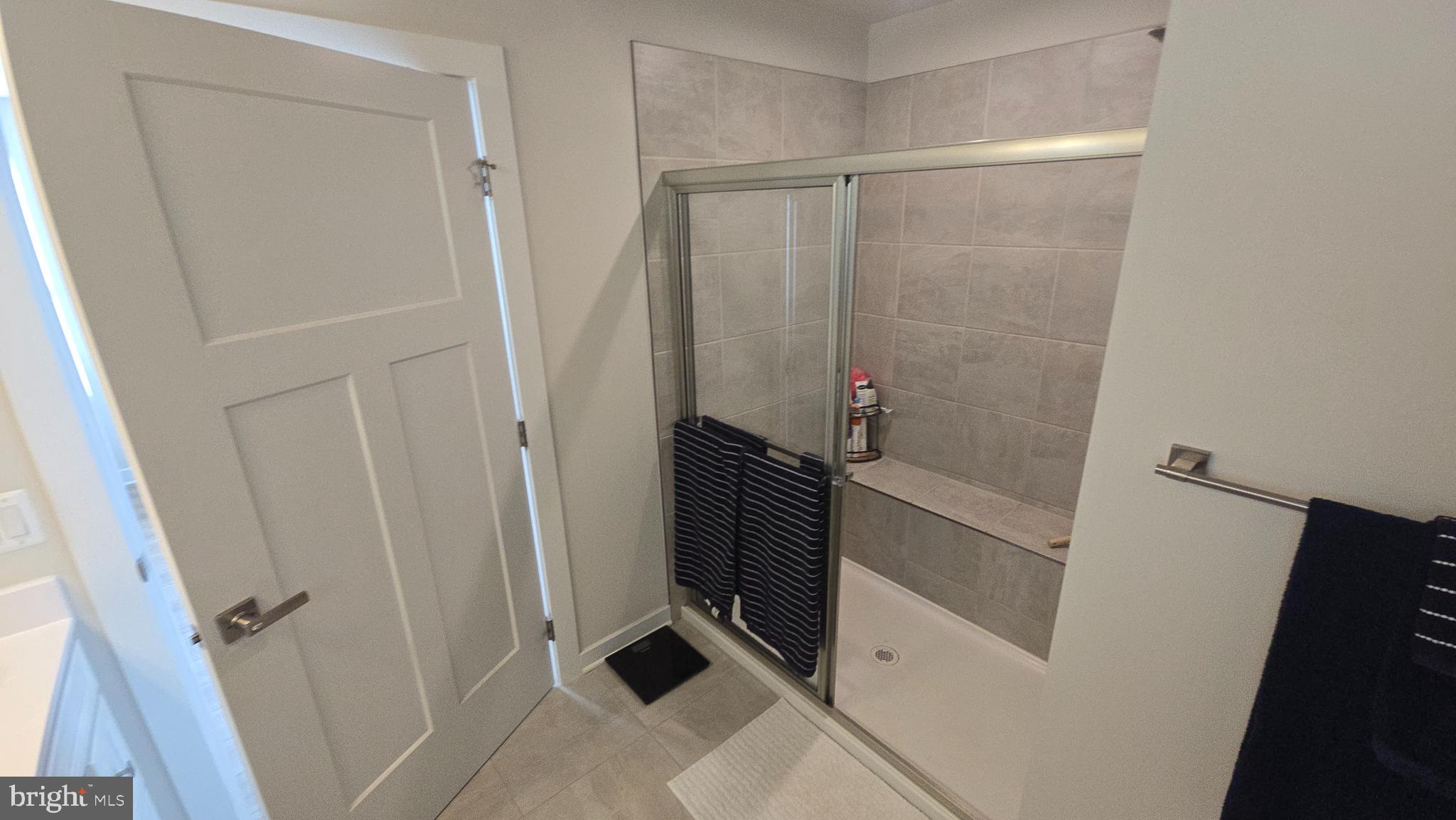 263 Hydro Road Inwood, WV 25428 - Photo 29 of 47 Primary bath