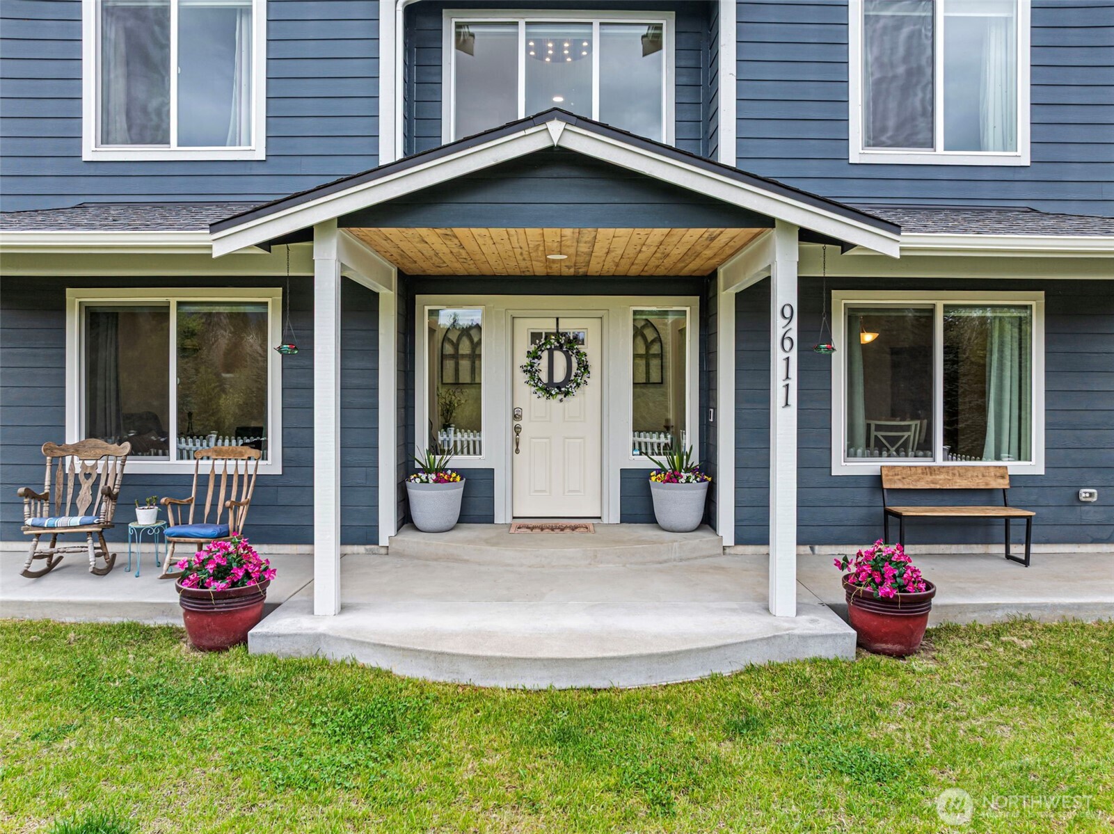 9611 West Belfair Valley Road Bremerton, WA 98312 - Photo 5 of 40