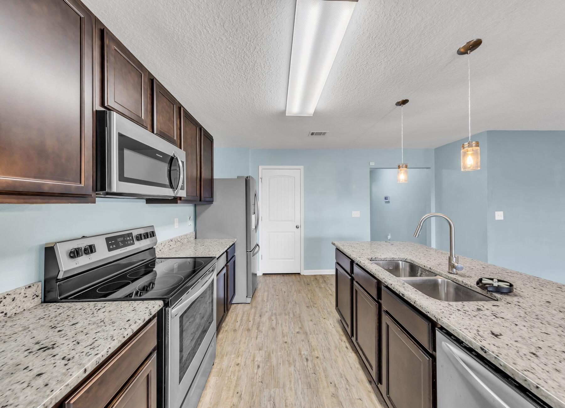 716 Widgeon Way Crestview, FL 32539 - Photo 11 of 41 Gallery Image 11