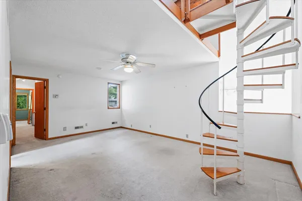 a view of entryway with a front door