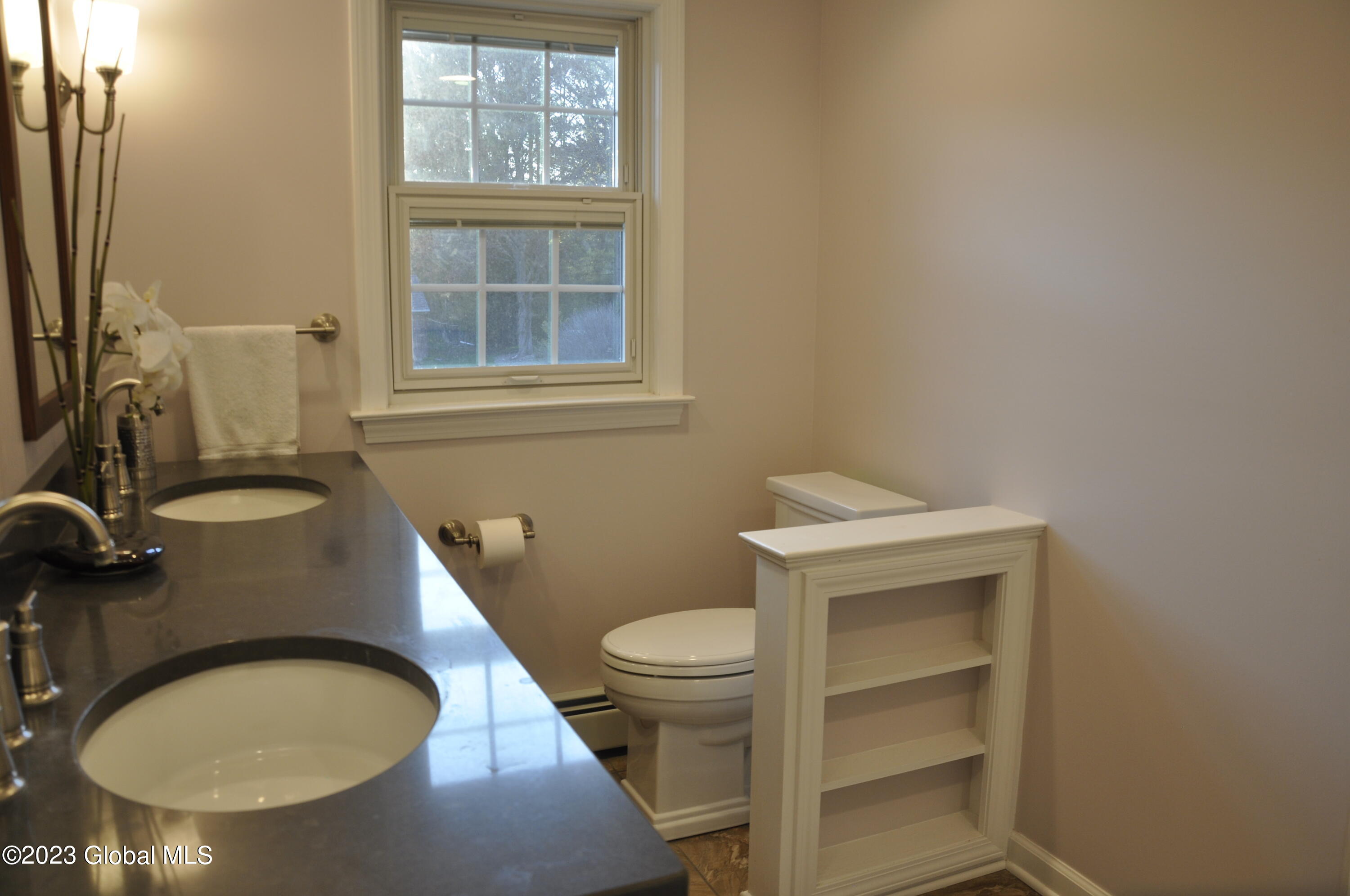 28 Thorndale Road Bethlehem, NY 12159 - Photo 26 of 42 _DSC0083 - Copy (2)