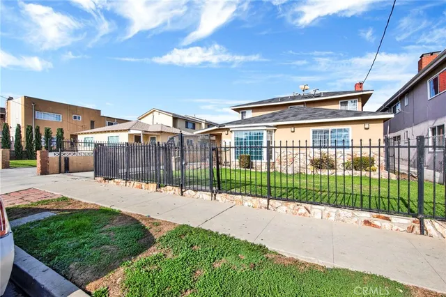 a view of a porch and yard