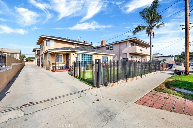 a view of house with outdoor space