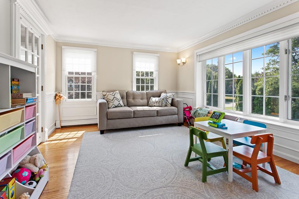26 York Road Mansfield, MA 02048 - Photo 6 of 28 Gallery Image 6