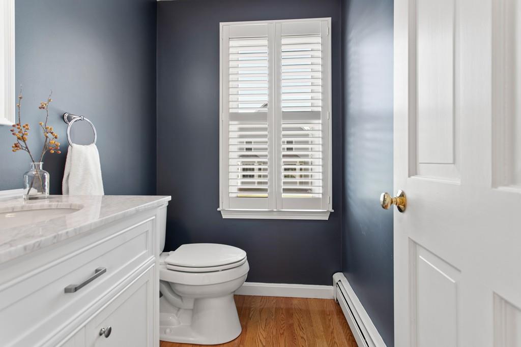26 York Road Mansfield, MA 02048 - Photo 7 of 28 Gallery Image 7