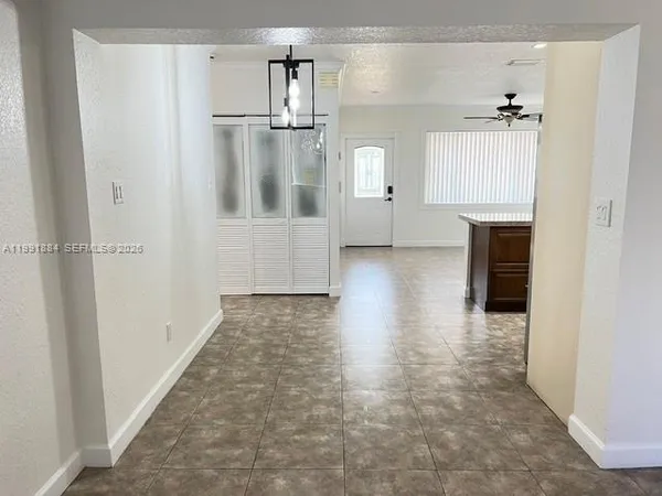 $3,500 | 631 West 50th Street, Unit 631, Hialeah, FL 33012