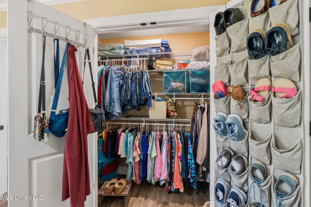 $229,000 | 1030 Diane Circle, Summit, MS 39666