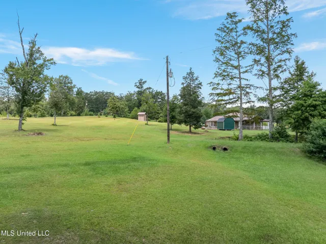 $229,000 | 1030 Diane Circle, Summit, MS 39666