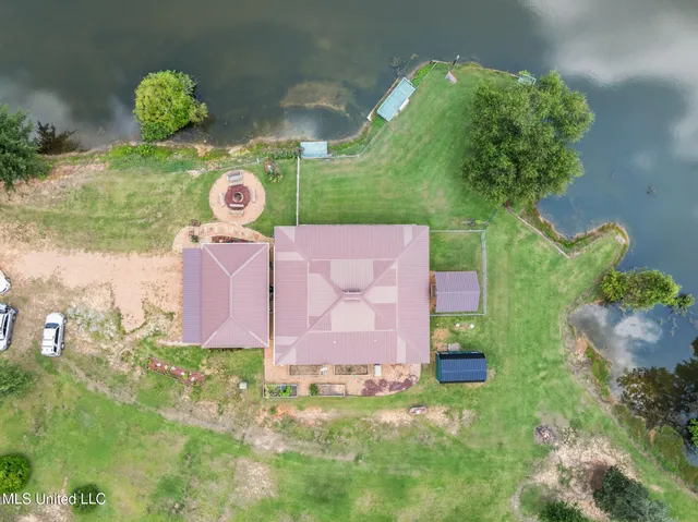 $229,000 | 1030 Diane Circle, Summit, MS 39666