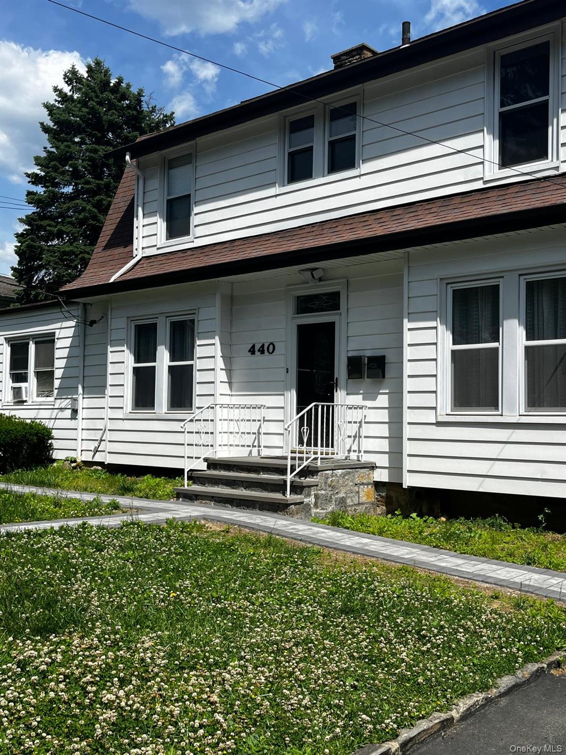 440 Mile Square Road Yonkers, NY 10701 - Photo 2 of 29