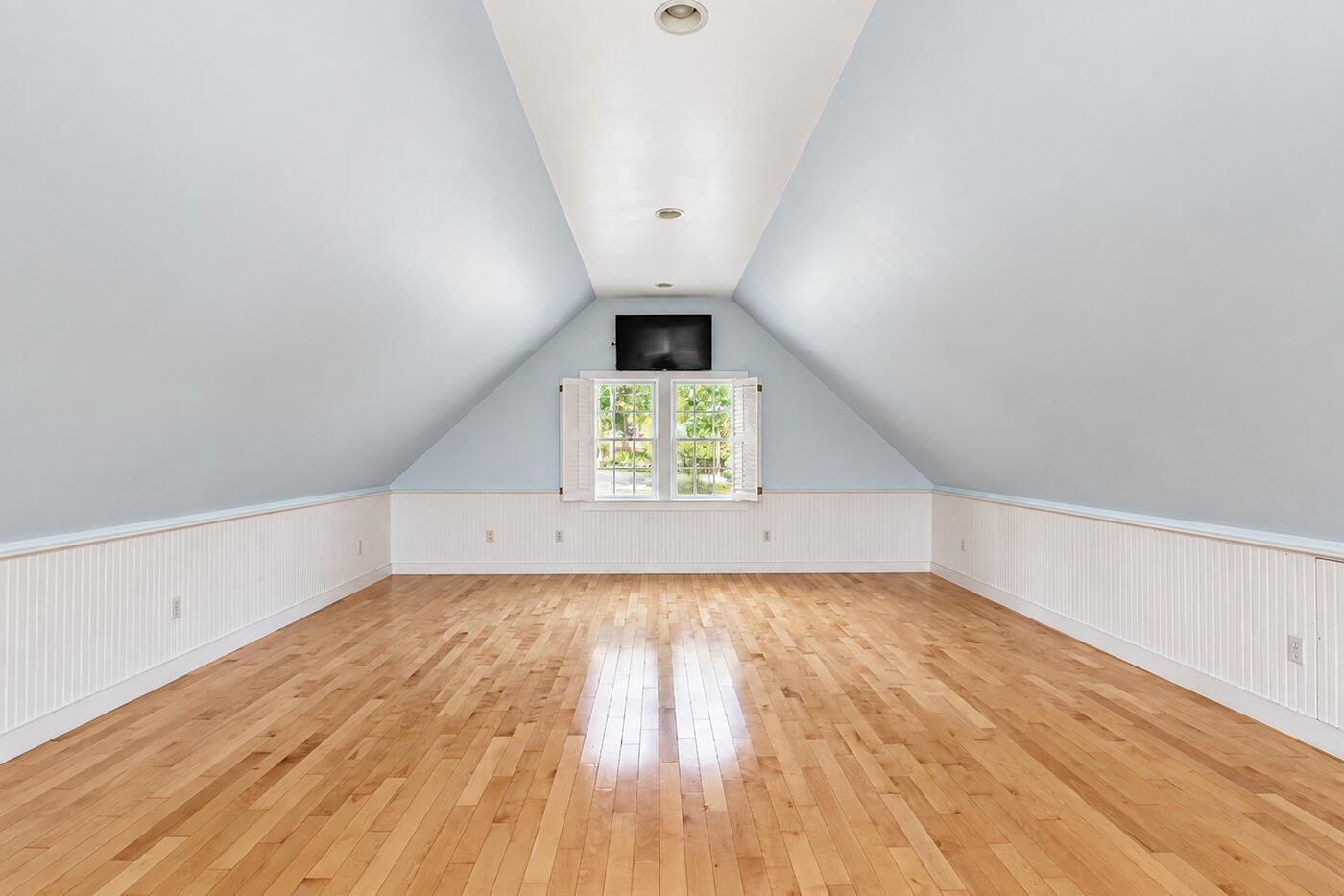 2237 Appleton Ridge Road Appleton, ME 04862 - Photo 45 of 84 Space above garage