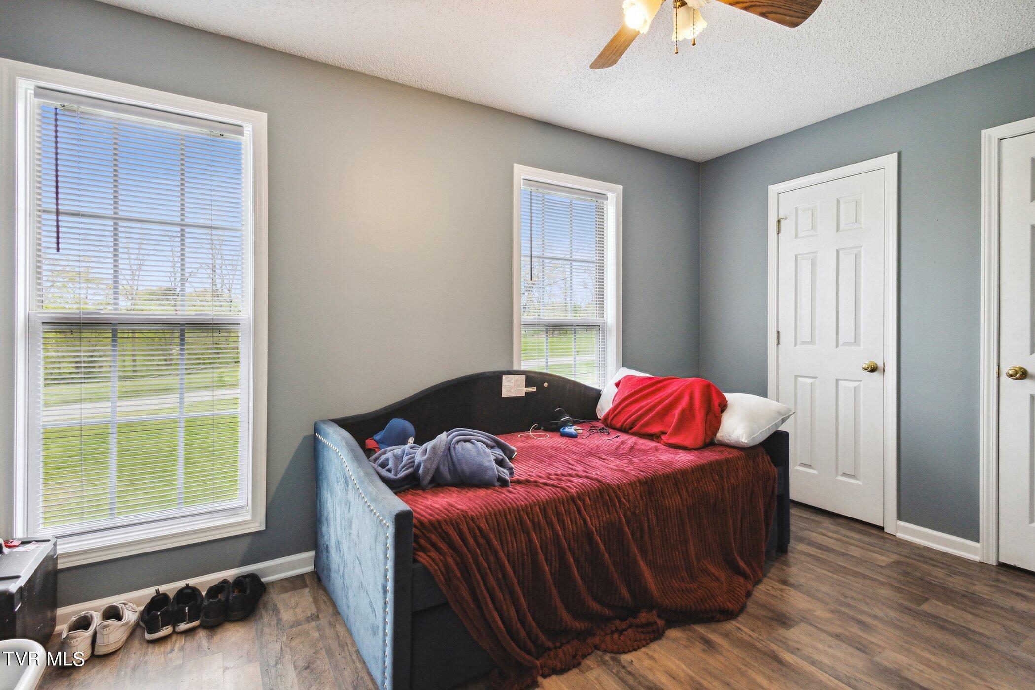 655 McInturff Road Telford, TN 37690 - Photo 19 of 38 655-McInturff-Rd-WindowStill-26