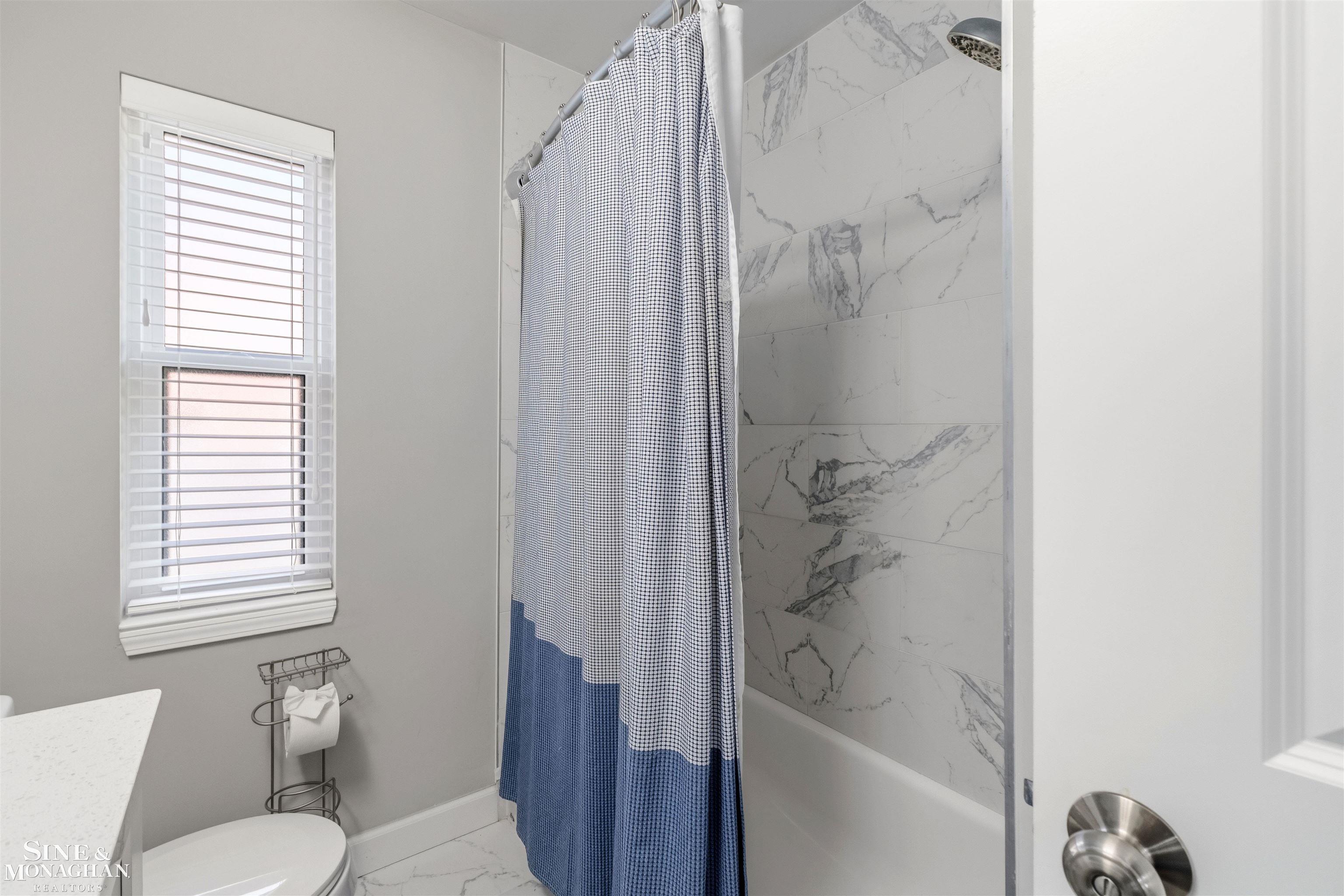 308 Ridgemont Road Grosse Pointe, MI 48236 - Photo 22 of 33 Gallery Image 22