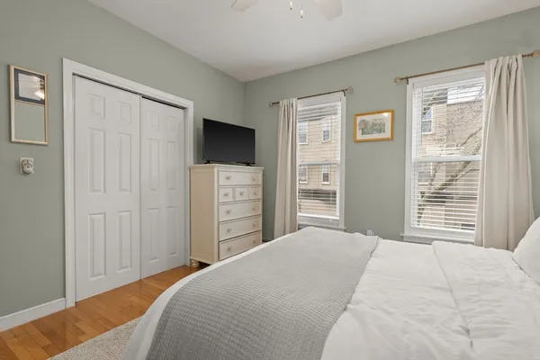 $3,700 | 165 M Street, Unit 2, Boston, MA 02127