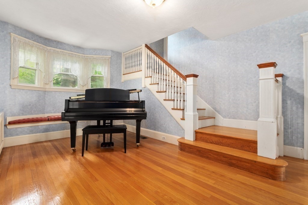 21 Foxcroft Road Winchester, MA 01890 - Photo 17 of 37 Gallery Image 17
