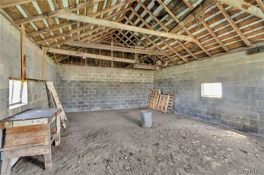 4231 Lockport Road Cambria, NY 14094 - Photo 37 of 42