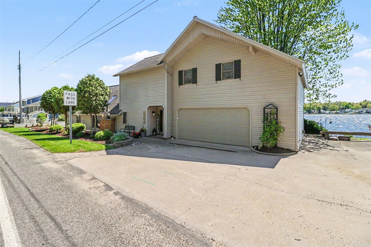 5267 West Monroe Road Pentwater, MI 49449 - Photo 31 of 37