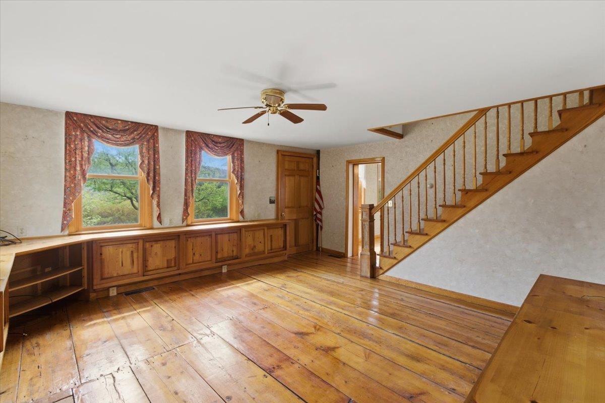 2154 Highway 7 Pownal, VT 05261 - Photo 9 of 42