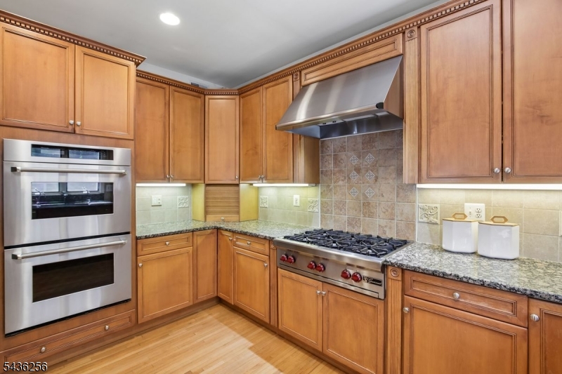 8 Harper Street West Orange, NJ 07052 - Photo 14 of 42