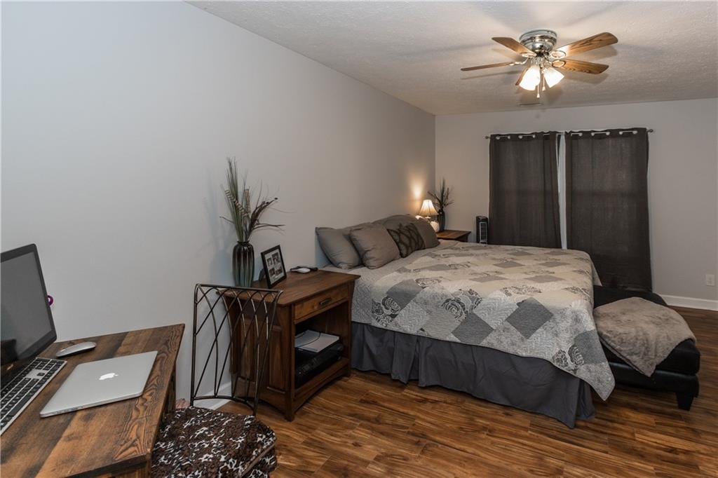 5832 Outer Bank Road Indianapolis, IN 46239 - Photo 11 of 28 Gallery Image 11