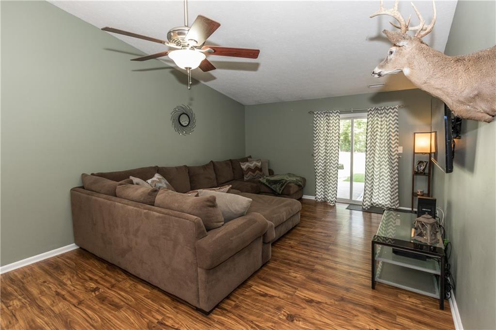 5832 Outer Bank Road Indianapolis, IN 46239 - Photo 5 of 28 Gallery Image 5