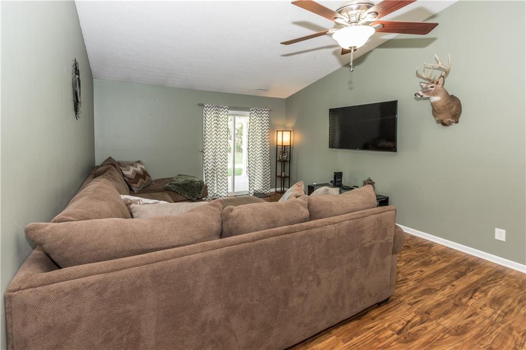 5832 Outer Bank Road Indianapolis, IN 46239 - Photo 6 of 28 Gallery Image 6