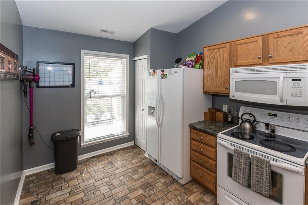 5832 Outer Bank Road Indianapolis, IN 46239 - Photo 9 of 28 Gallery Image 9