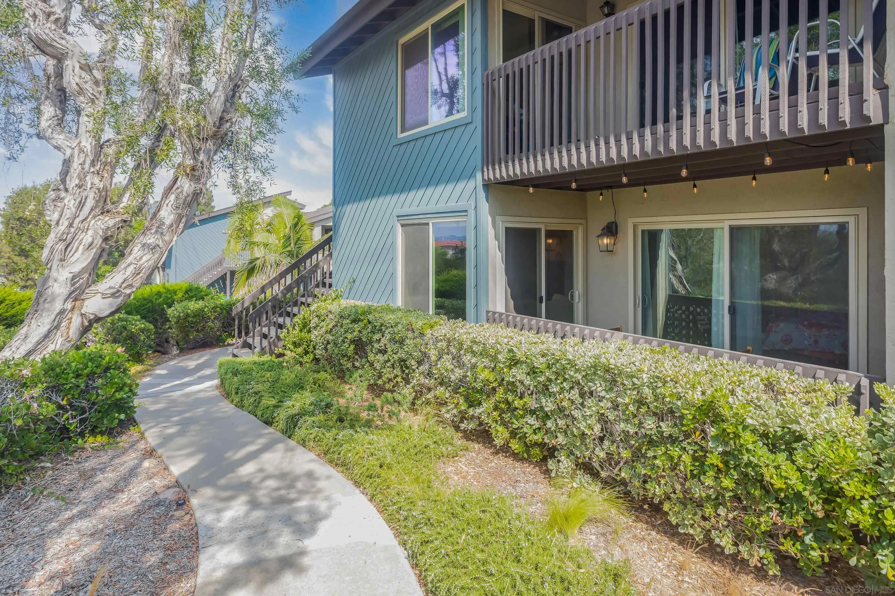 6345 Rancho Mission Road, Unit 3 San Diego, CA 92108 - Photo 5 of 43 front view of a building