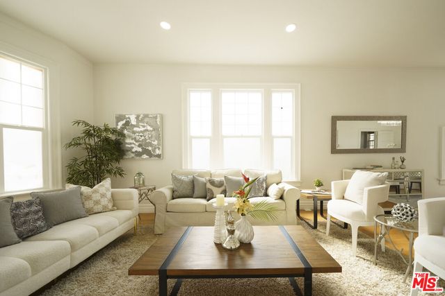 $1,895,000 | 1159 South Norton Avenue, Los Angeles, CA 90019