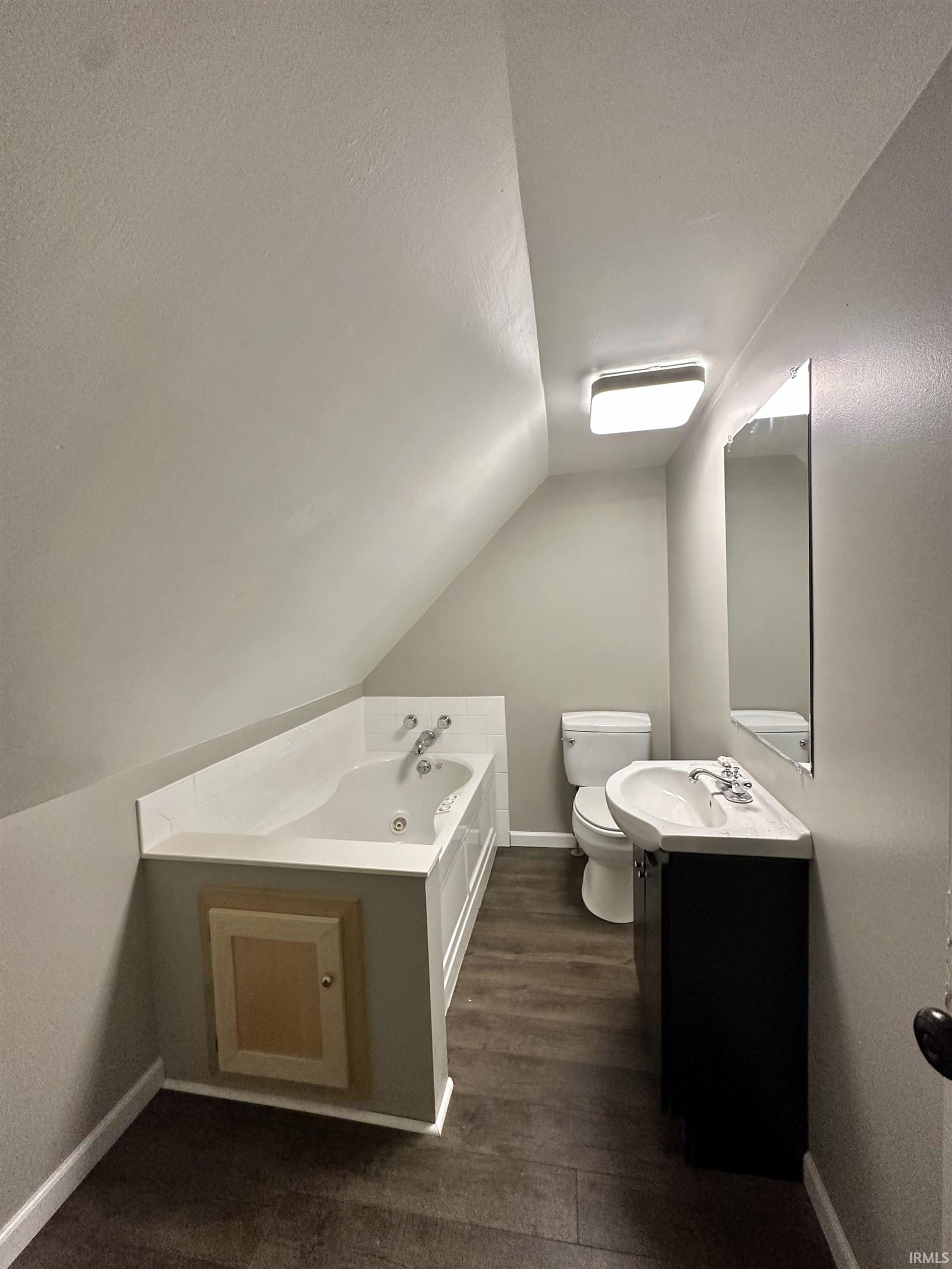 1212 North Red Bank Road Evansville, IN 47720 - Photo 19 of 27