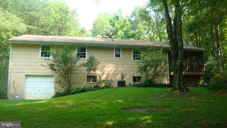 14055 Howard Road Dayton, MD 21036 - Photo 21 of 30 Exterior (Rear)