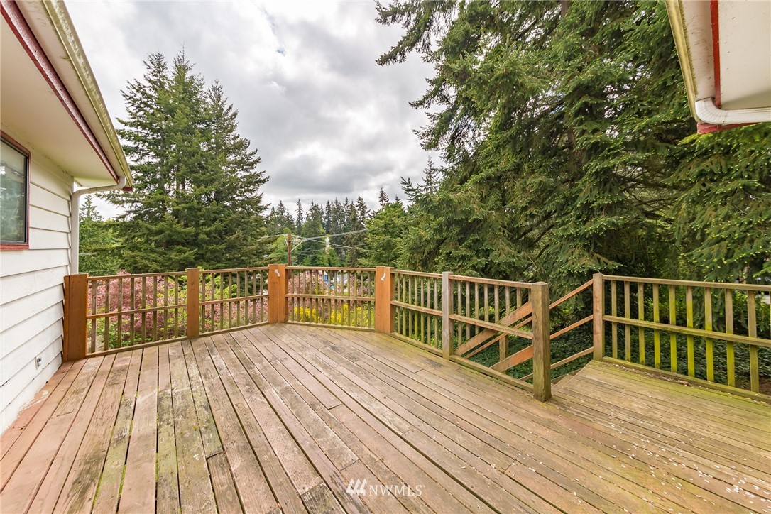 6815 176th Street Southwest Edmonds, WA 98026 - Photo 27 of 36 Gallery Image 27