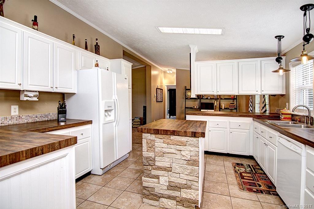 5114 Duncan Road Monroe, NC 28110 - Photo 10 of 24 Gallery Image 10