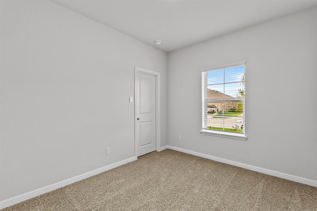 9705 Austin Holw Road Crowley, TX 76036 - Photo 4 of 23