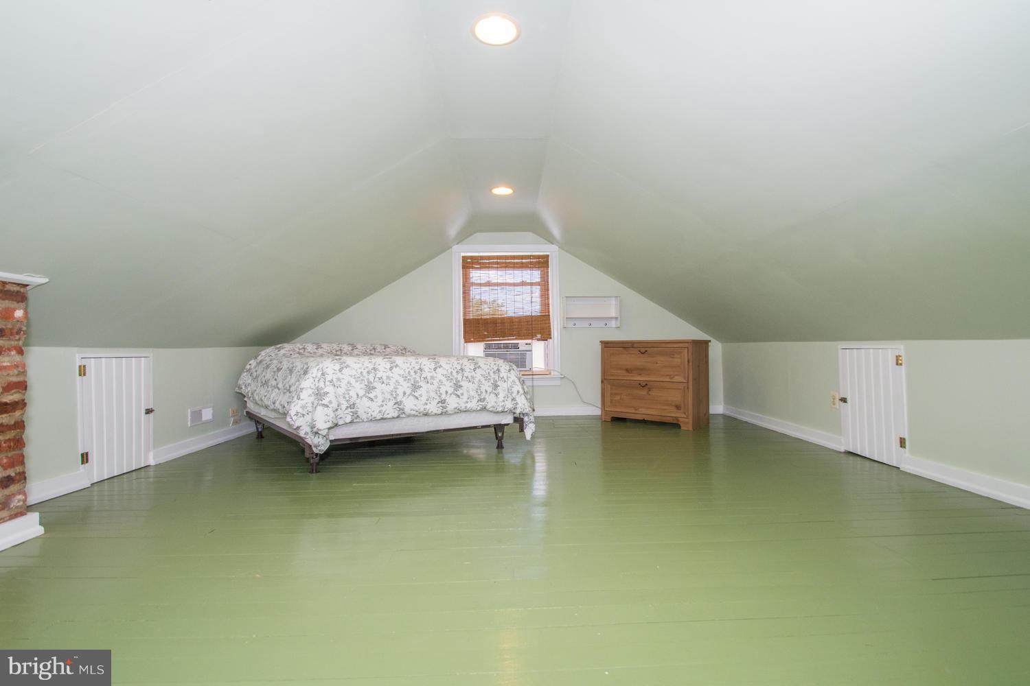 1112 Overbrook Road Baltimore, MD 21239 - Photo 22 of 29 Bedroom