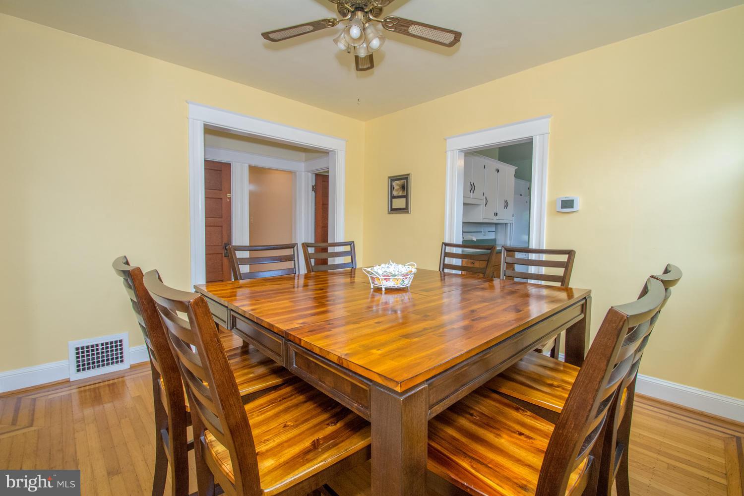1112 Overbrook Road Baltimore, MD 21239 - Photo 4 of 29 Dining Room