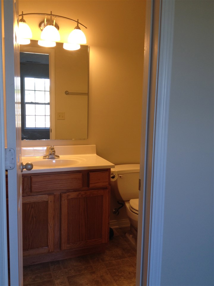 9930 Chatteris Road Evansville, IN 47725 - Photo 12 of 15 Gallery Image 12