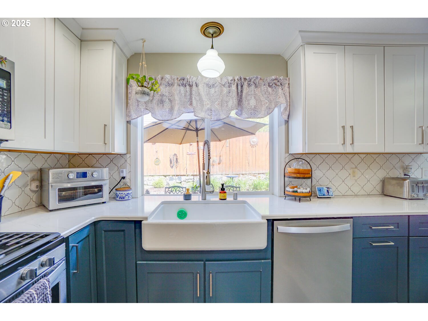 3136 Northwest Valley Street Camas, WA 98607 - Photo 11 of 48 Gallery Image 11