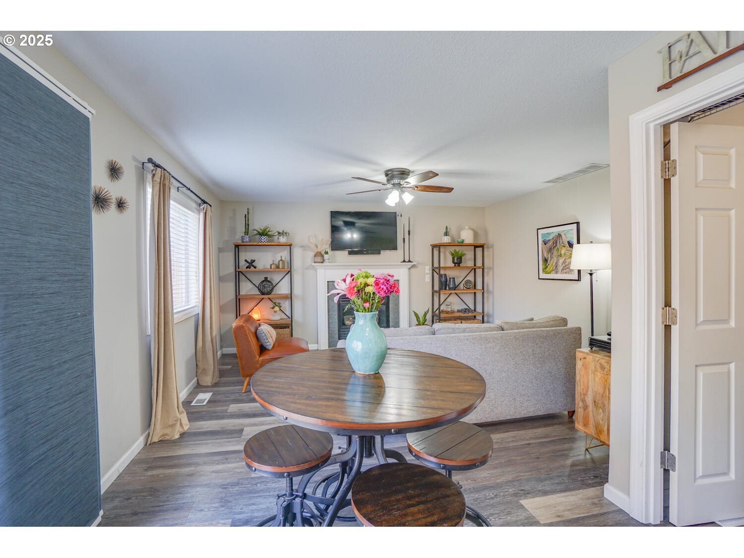3136 Northwest Valley Street Camas, WA 98607 - Photo 15 of 48 Gallery Image 15