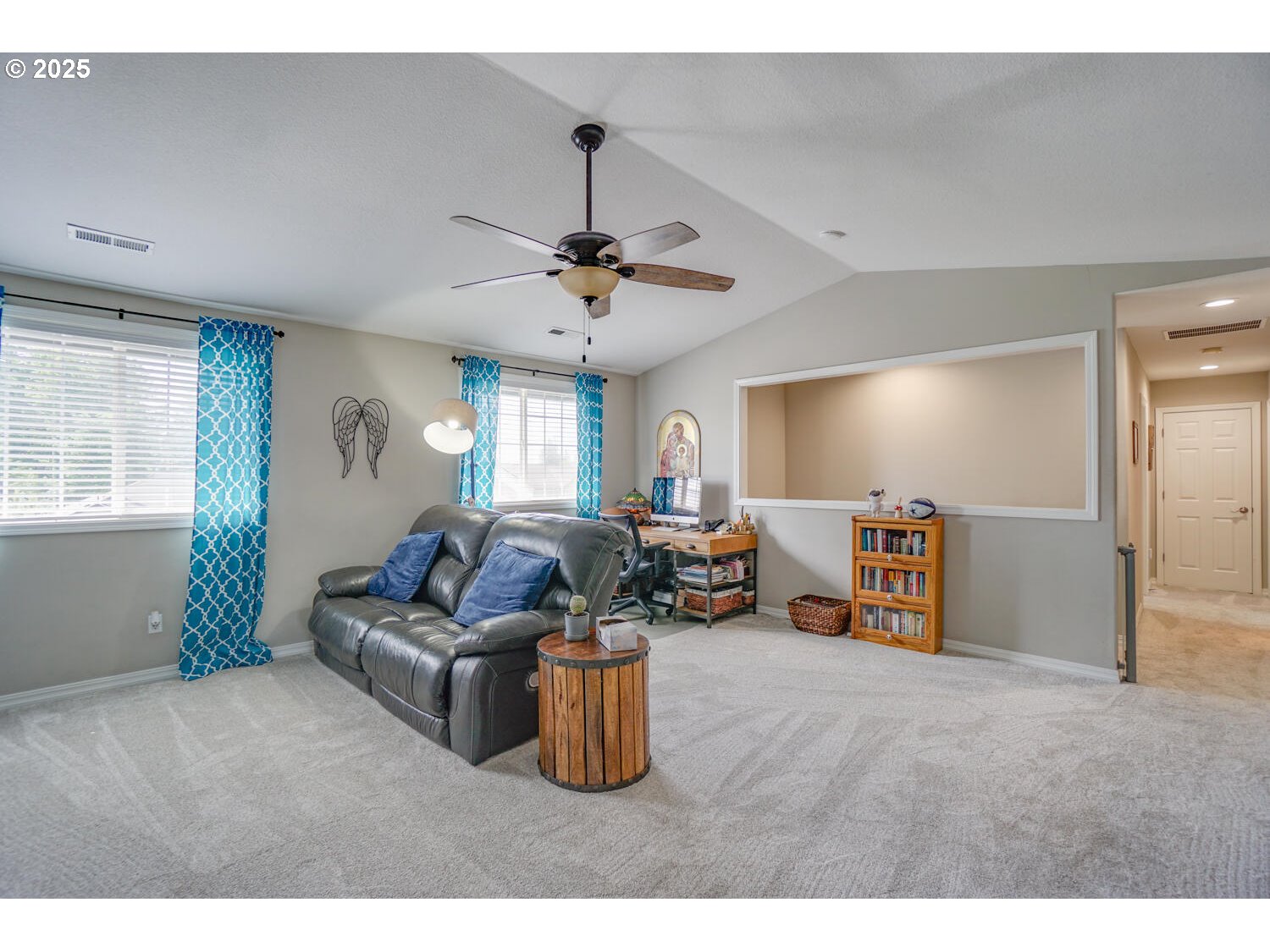 3136 Northwest Valley Street Camas, WA 98607 - Photo 23 of 48 Gallery Image 23